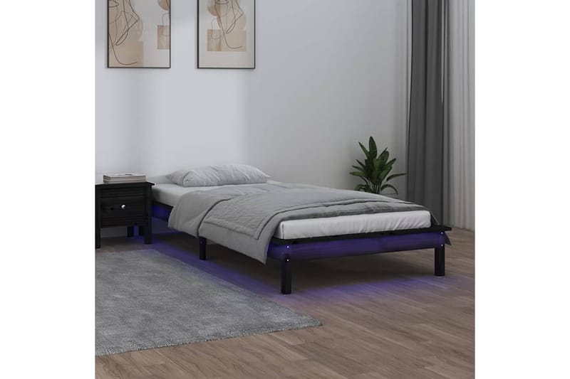 beBasic Sengeramme med LED svart 90x200 cm heltre - Svart - Møbler - Senger - Sengeramme & sengestamme