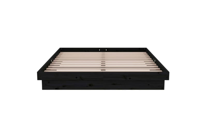 beBasic Sengeramme svart heltre 140x190 cm - Svart - Møbler - Senger - Sengeramme & sengestamme