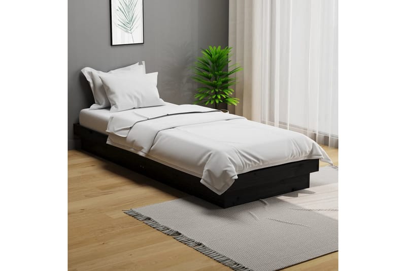 beBasic Sengeramme svart heltre 75x190 cm 2FT6 Small Single - Svart - Møbler - Senger - Sengeramme & sengestamme