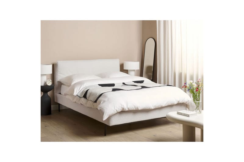 Dubbelsäng Beliani Corio med lamellram Beige-Svart, 140x200 cm White 140x200 - Møbler - Senger - Dobbeltsenger