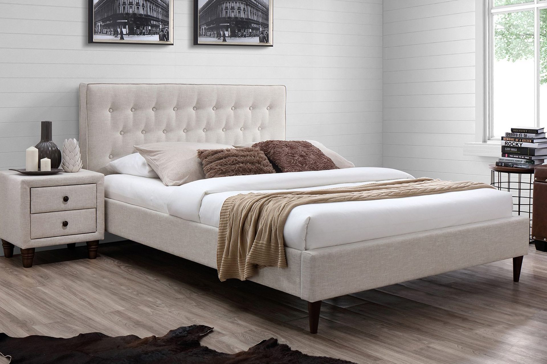 Emilia Sengeramme Lysebeige -