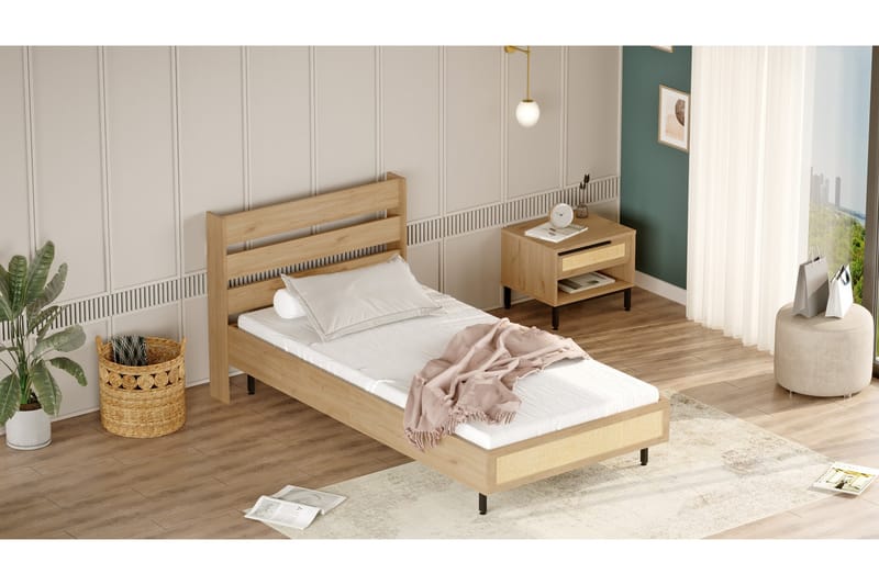 Erhan Sengeramme 205,6x205 cm - Brun - Møbler - Senger - Sengeramme & sengestamme