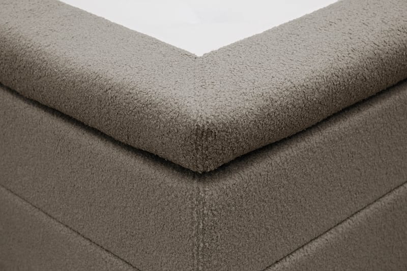 Hilton Komplett Sengpakke 160x200 cm Kontinentalseng med rutet sengegavl i bouclé - Brun - Møbler - Senger - Komplett sengepakke