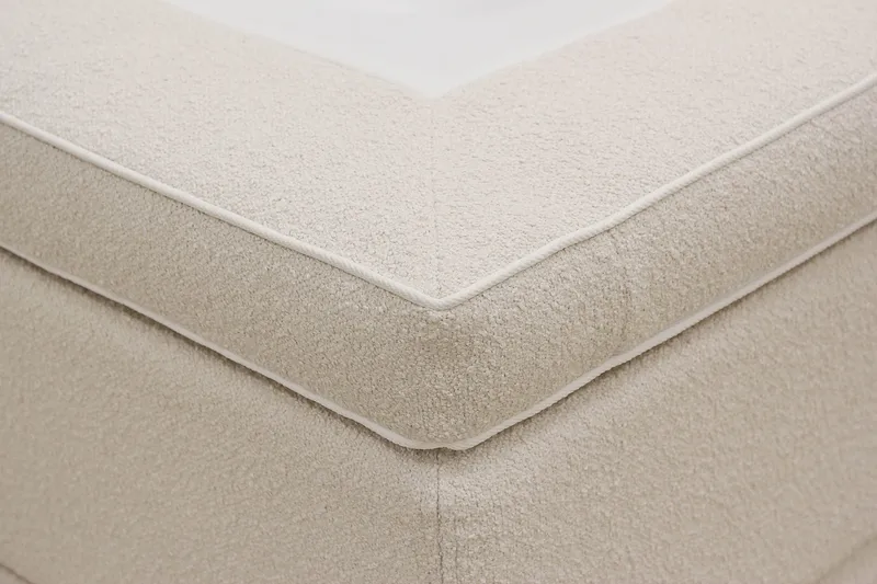 Hilton Lyx Komplett Sengpakke 160x200 cm Kontinentalseng med knappet sengegavl i bouclé - Ivory / Bouclé - Møbler - Senger - Kontinentalsenger