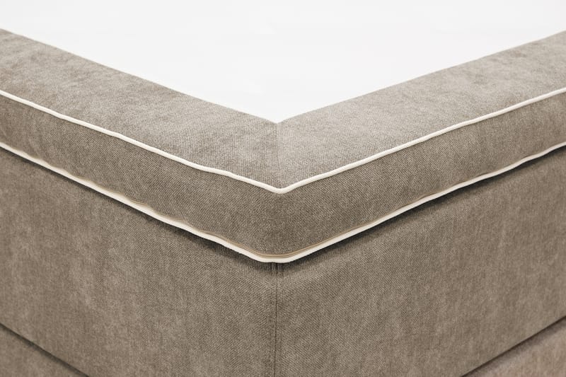 Hilton Premium komplett sengepakke 160x200 cm kontinentalseng med sengegavl - Lysebrunt stoff - Møbler - Senger - Kontinentalsenger