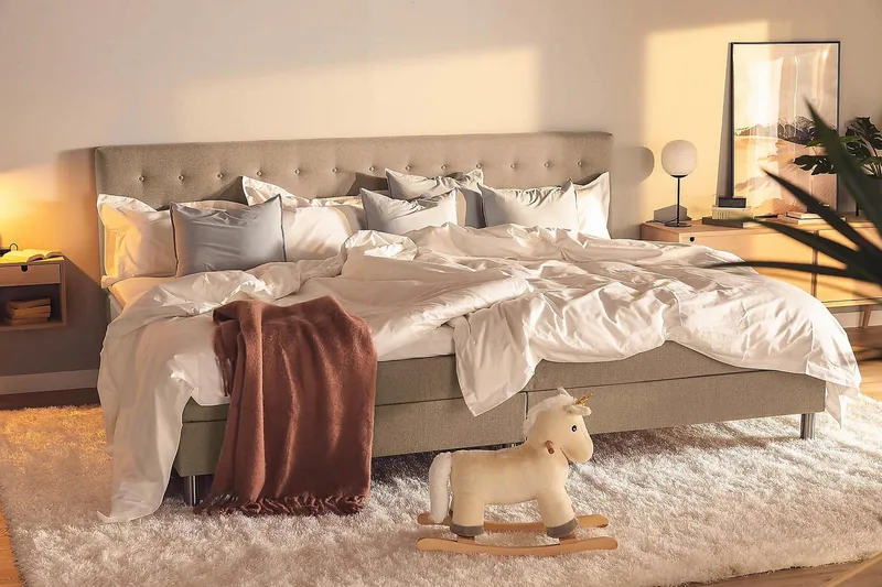 Ella Familieseng 280x210 cm - (+Flere valg) Muldvarp - Møbler - Senger - Kontinentalsenger