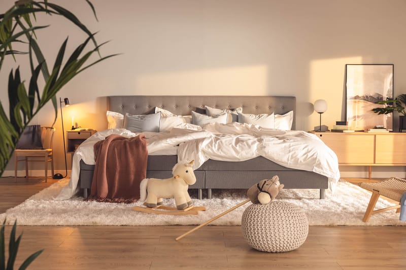 Ella Familieseng Sengepakke 280x210 cm - (+Flere valg) Lysegrå - Møbler - Senger - Komplett sengepakke