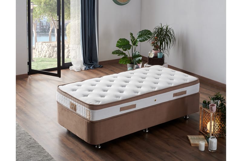 Latrona Kontinentalseng 120x200 cm - Lysebrun - Møbler - Senger - Komplett sengepakke
