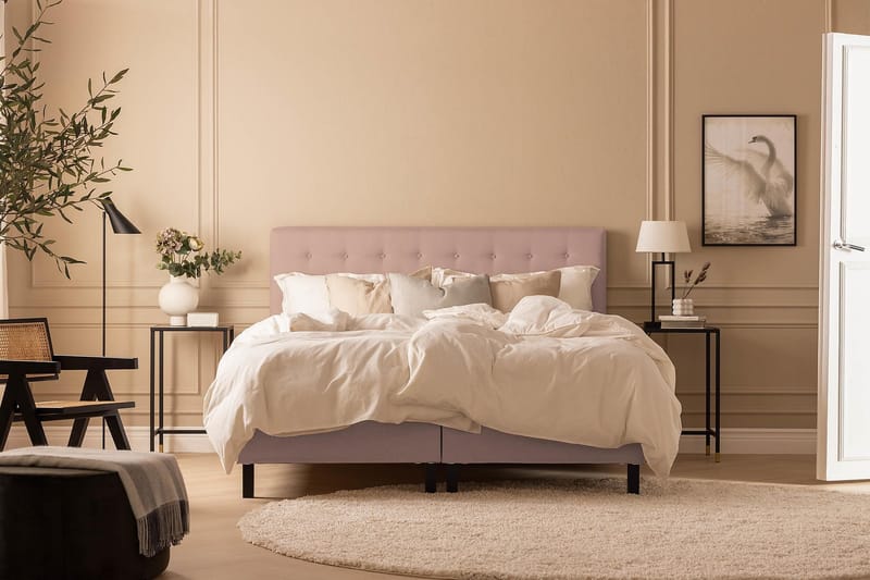 Scarlett Sengepakke 150x200 Skummadrass - Knappet gavl Rosa - Møbler - Senger - Komplett sengepakke
