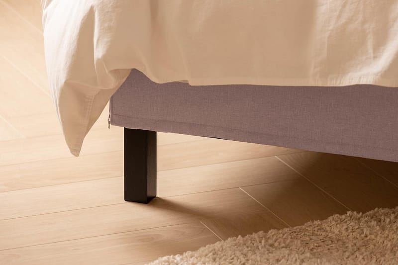 Scarlett Sengepakke 150x200 Skummadrass - Knappet gavl Rosa - Møbler - Senger - Komplett sengepakke