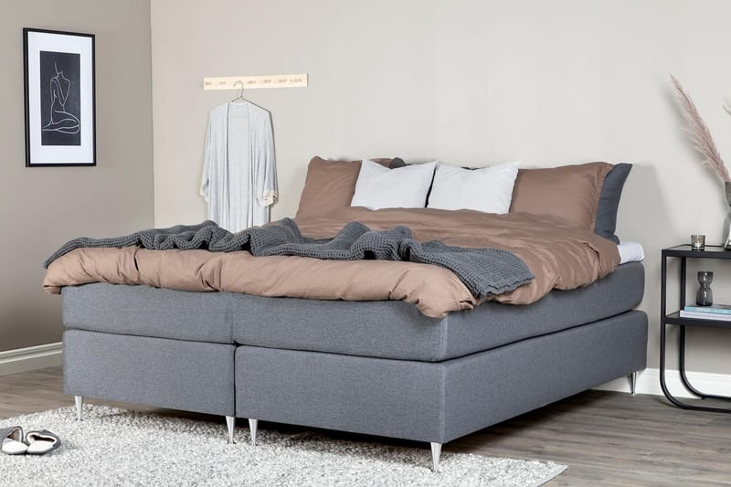 Alstad Seng 180x200 cm - Grå - Møbler - Senger - Kontinentalsenger