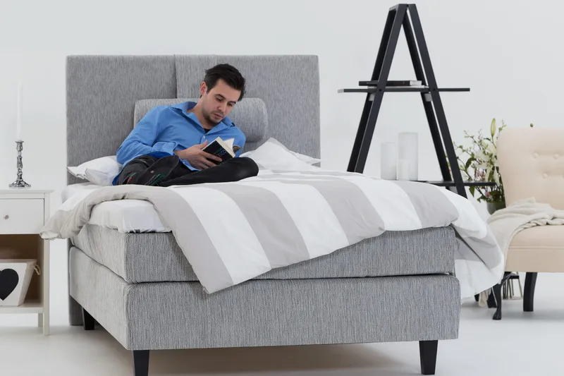 Charleston Kontinentalseng 120x200 - Lysegrå - Møbler - Senger - Kontinentalsenger