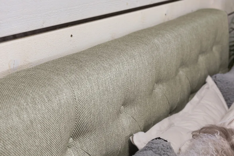 Cloud Komplett Sengepakke 140x200 - Sider Beige/Hvit - Møbler - Senger - Kontinentalsenger