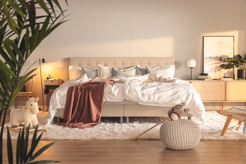 Ella Familieseng 240x210 cm - (+Flere valg) Beige - Møbler - Senger - Komplett sengepakke
