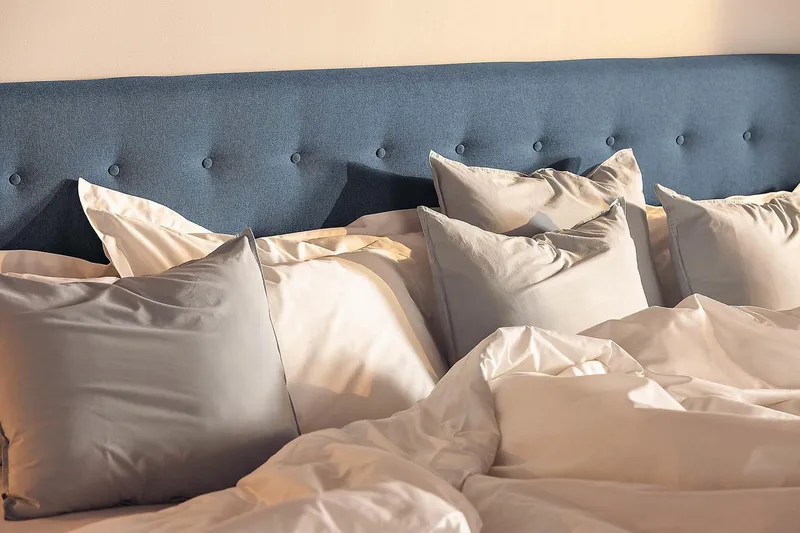 Ella Familieseng 280x210 cm - (+Flere valg) Mørkeblå - Møbler - Senger - Kontinentalsenger