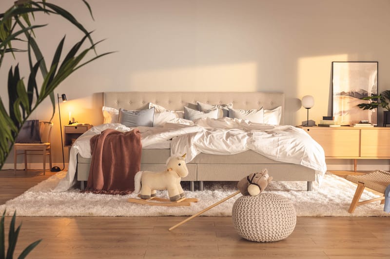 Ella Familieseng Sengepakke 280x210 cm - (+Flere valg) Beige - Møbler - Senger - Kontinentalsenger