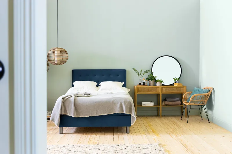 Ella Sengepakke 120x200cm Dypheftet - Mørkeblå / Fløyel - Møbler - Senger - Kontinentalsenger