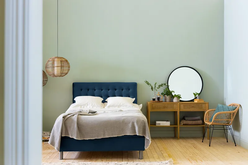 Ella Sengepakke 140x200cm Rutete Sengegavl - Mørkeblå / Fløyel - Møbler - Senger - Kontinentalsenger