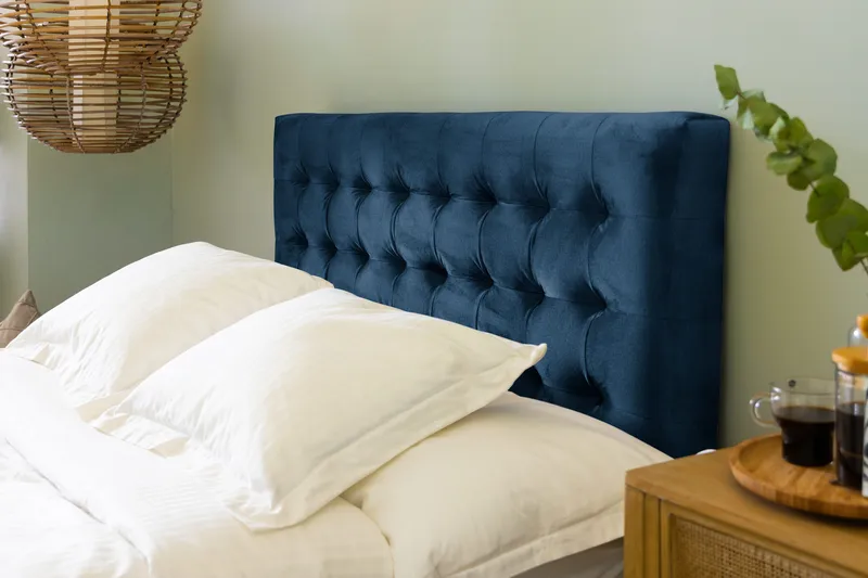 Ella Sengepakke 140x200cm Rutete Sengegavl - Mørkeblå / Fløyel - Møbler - Senger - Kontinentalsenger