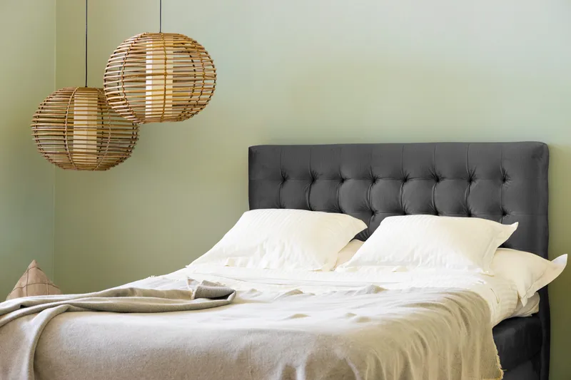 Ella Sengepakke 140x200cm Rutete Sengegavl - Mørkegrå / fløyel - Møbler - Senger - Kontinentalsenger