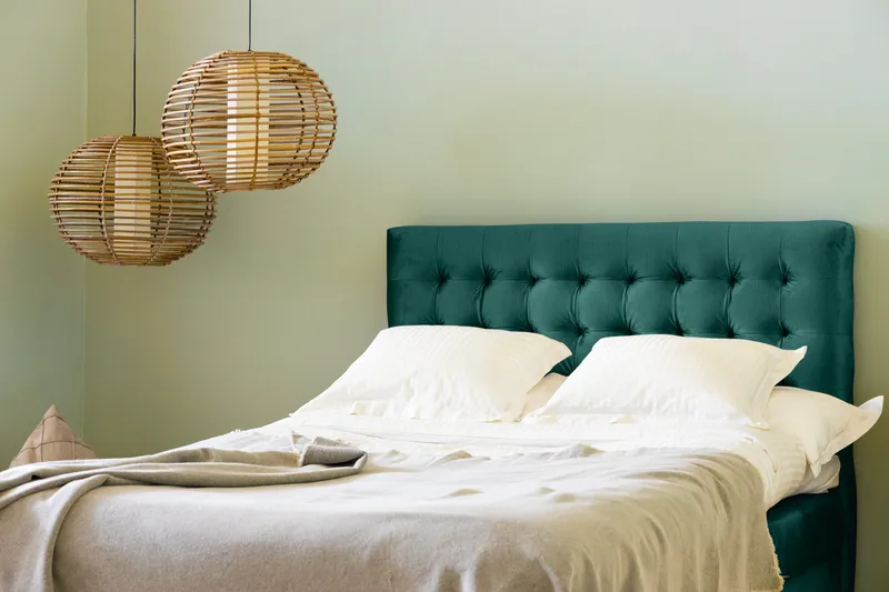 Ella Sengepakke 140x200cm Rutete Sengegavl - Mørkegrønn / Fløyel - Møbler - Senger - Kontinentalsenger