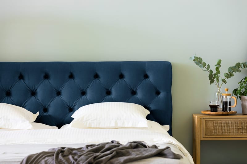 Ella Sengepakke 180x200cm Dypheftet Sengegavl - Mørkeblå / Fløyel - Møbler - Senger - Kontinentalsenger