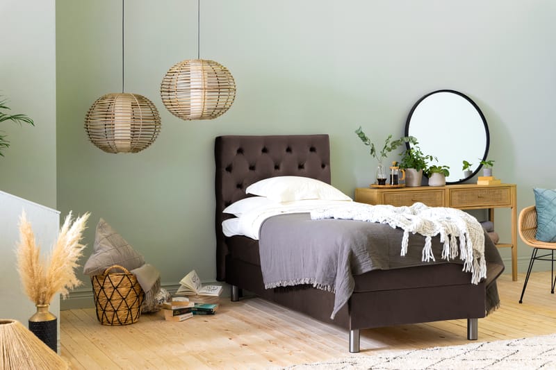 Ella Sengepakke 90x200cm Dypheftet Sengegavl - Brun / Fløyel - Møbler - Senger - Komplett sengepakke