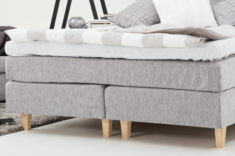 Hilton Deluxe Kontinentalseng 160 - Lysegrå - Møbler - Senger - Kontinentalsenger