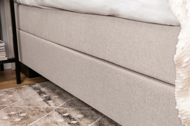 Hilton Lyx Komplett Sengepakke 140 - Beige - Møbler - Senger - Komplett sengepakke