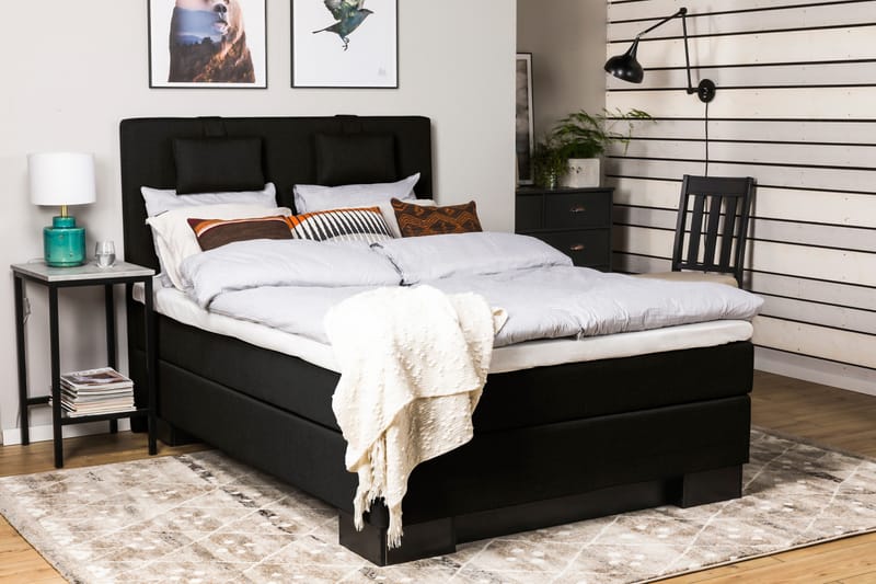 Hilton Lyx Komplett Sengepakke 140x210 - Svart - Møbler - Senger - Komplett sengepakke