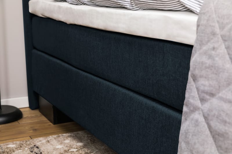 Hilton Lyx Komplett Sengepakke 160 - Mørkeblå - Komplett sengepakke - Kontinentalsenger - Dobbeltsenger
