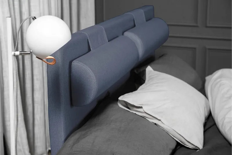 Lucky Komplett Sengepakke 140x200 Lateks Glatt Sengegavl - Nakkepute Stor Mørkeblå - Møbler - Senger - Kontinentalsenger