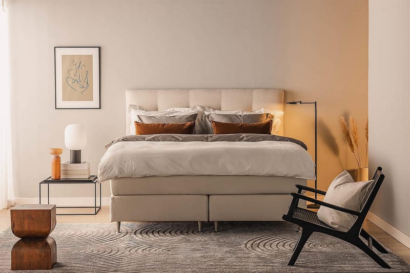 Oslo Lyx Kontinentalseng 180x200 cm - Lysebeige - Møbler - Senger - Komplett sengepakke