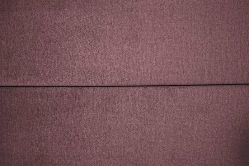 Royal Velvet Komplett Sengepakke 180x200 cm - Rosa Fløyel/Lave Svarte Ben - Møbler - Senger - Kontinentalsenger