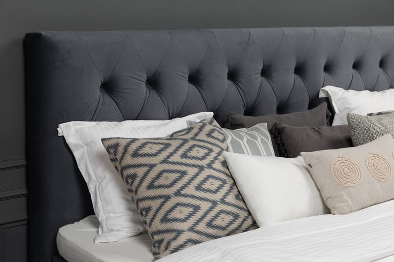 Royal Velvet Komplett Sengepakke 180x200 cm - Svart Fløyel/Lave Sølvben - Møbler - Senger - Kontinentalsenger