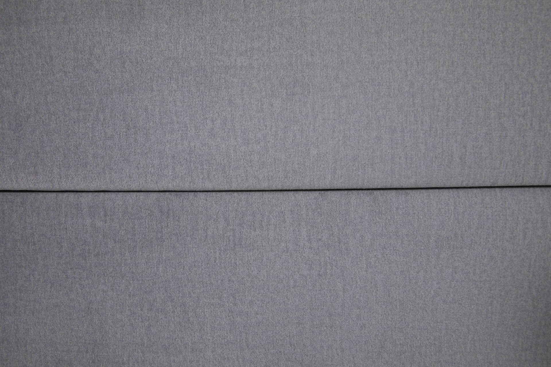 Royal Velvet Kontinentalseng 160x200 cm - Lysegrå Fløyel/Lave Gullben - Møbler - Senger - Komplett sengepakke