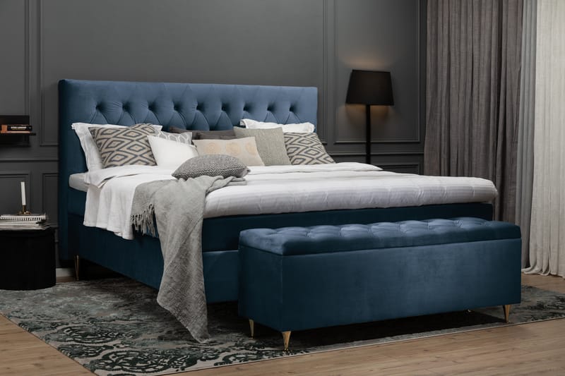 Royal Velvet Kontinentalseng 160x200 - Mørkeblå Fløyel/Lave Gullben - Komplett sengepakke - Kontinentalsenger - Dobbeltsenger