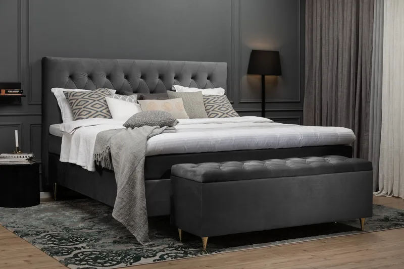 Royal Velvet Kontinentalseng 210x210 cm - Mørkegrå Fløyel/Lave Gullben - Møbler - Senger - Kontinentalsenger