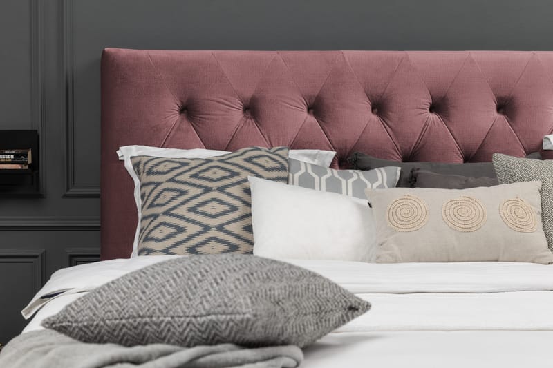 Royal Velvet Kontinentalseng 210x210 cm - Rosa Fløyel/Lave Sølvben - Møbler - Senger - Kontinentalsenger