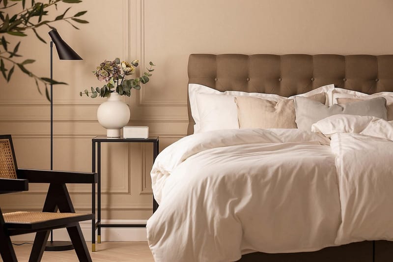 Scarlett Kontinentalseng 150x200 Skummadrass - Brun - Møbler - Senger - Kontinentalsenger