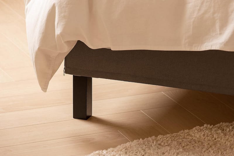 Scarlett Kontinentalseng 150x200 Skummadrass - Brun - Møbler - Senger - Kontinentalsenger