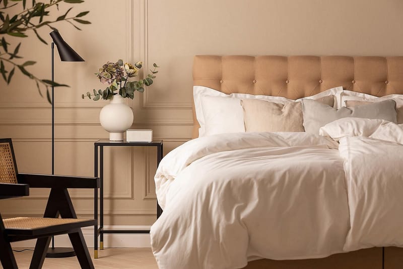 Scarlett Kontinentalseng 180x200 Memorymadrass - Beige - Møbler - Senger - Kontinentalsenger