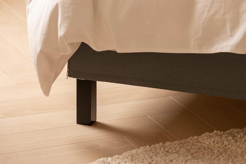 Scarlett Sengepakke 120x200 Skummadrass - Knappet gavl Brun - Møbler - Senger - Komplett sengepakke
