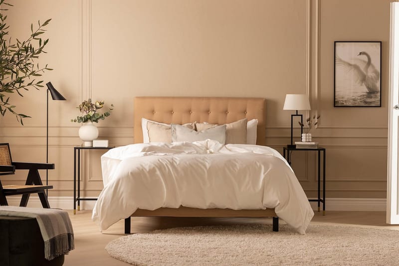 Scarlett Sengepakke 140x200 Lateksmadrass - Knappet gavl Beige - Møbler - Senger - Kontinentalsenger
