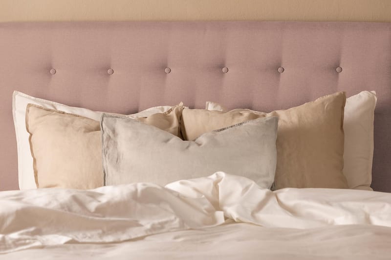 Scarlett Sengepakke 140x200 Lateksmadrass - Knappet gavl Rosa - Møbler - Senger - Kontinentalsenger