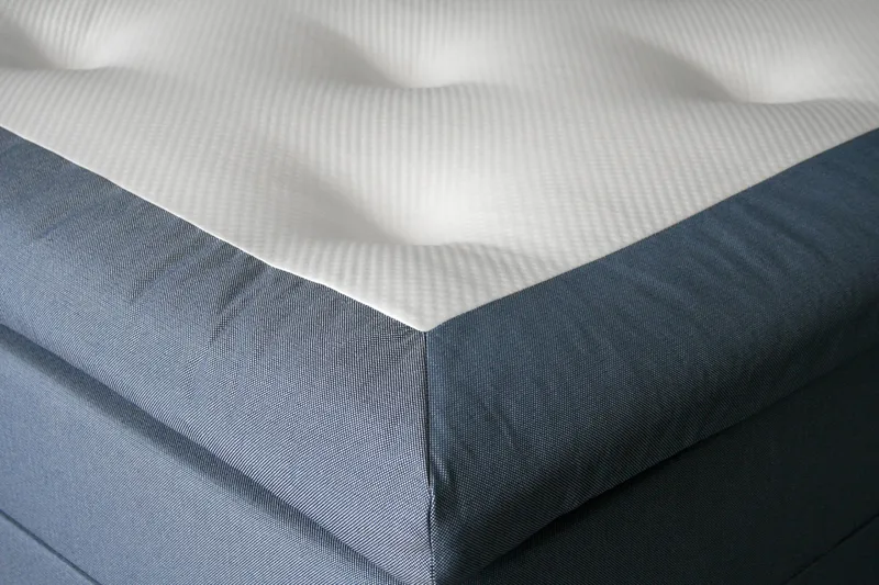 Lucky Overmadrass 6 Cm Polyeter 160 Blå - Blå - Møbler - Senger - Madrasser - Overmadrass