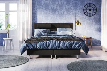 Meja Kontinentalseng 140x200 - Svart - Møbler - Senger - Komplett sengepakke