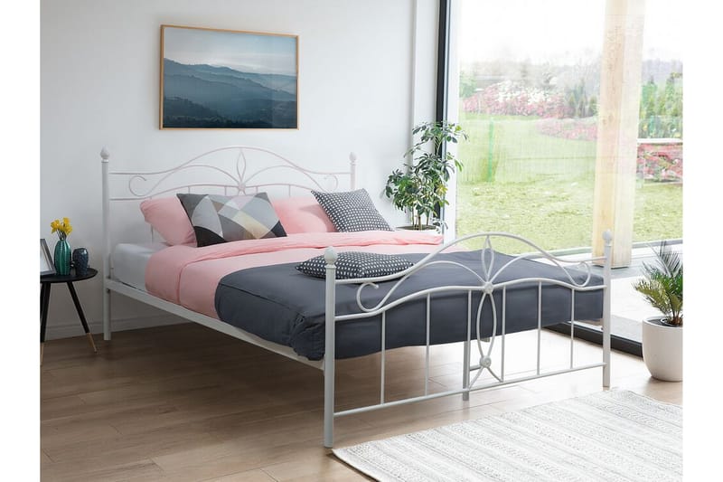Antlia Rammeseng 140x200 cm - Hvit - Møbler - Senger - Rammeseng