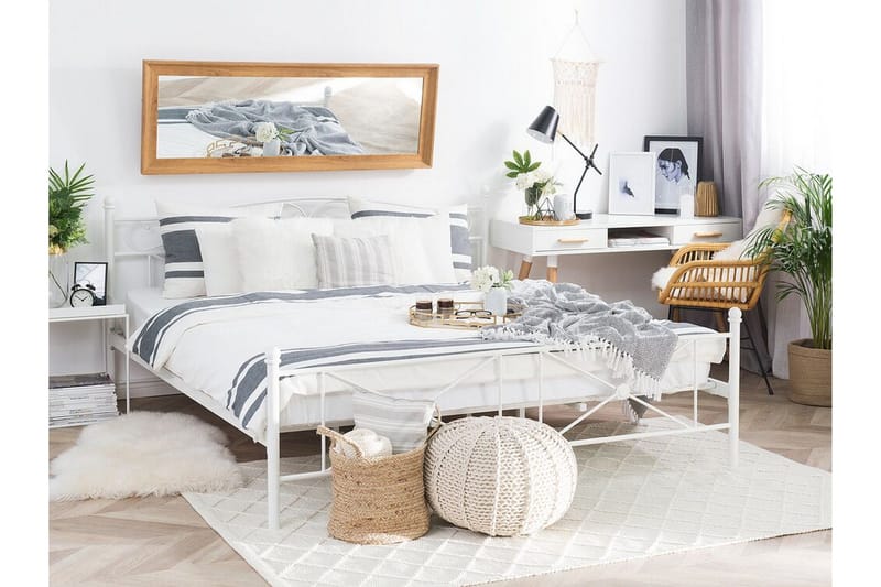 Finnicka Dobbeltseng 140x200 cm - Hvit - Møbler - Senger - Rammeseng