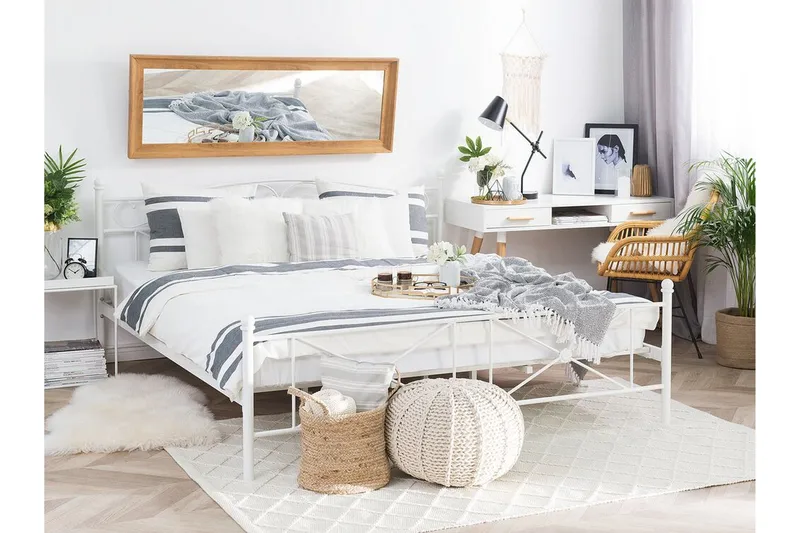 Finnicka Dobbeltseng 140x200 cm - Hvit - Møbler - Senger - Sengeramme & sengestamme